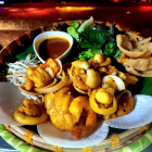 Cao Lầu Seafood Signature  